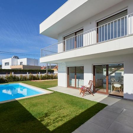 Aroeira Villa W/ Pool Near Beach, By Timecooler Экстерьер фото