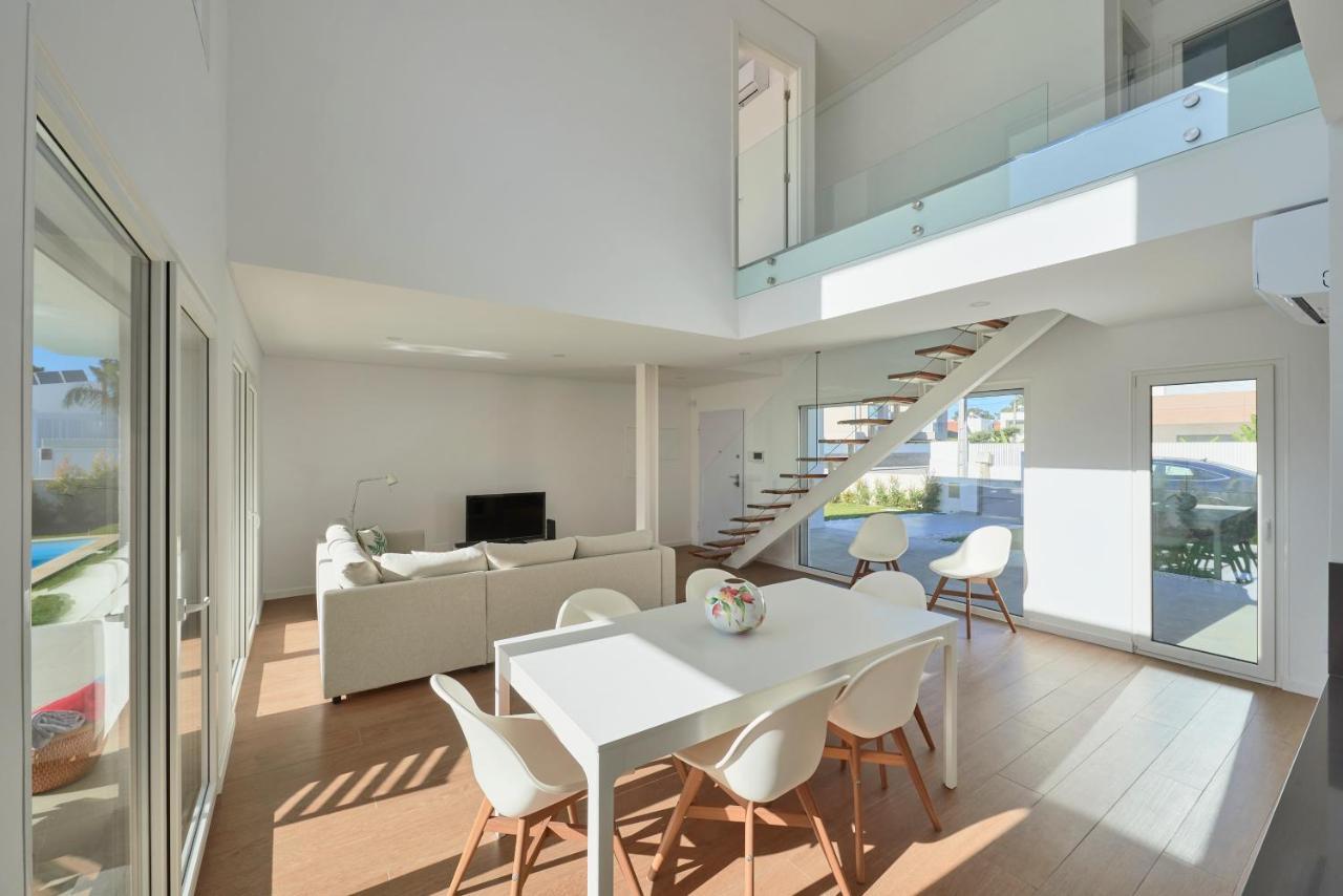 Aroeira Villa W/ Pool Near Beach, By Timecooler Экстерьер фото