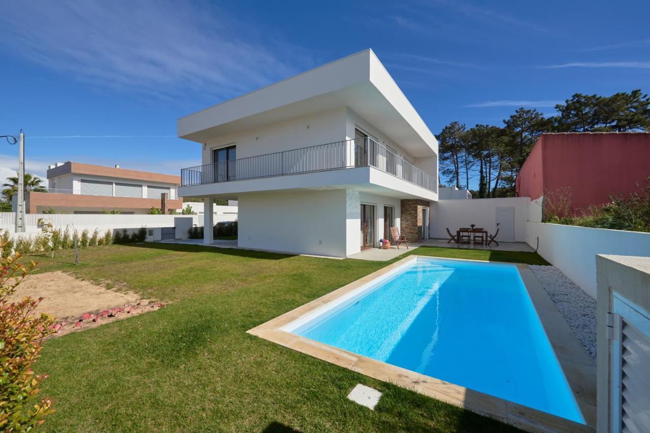 Aroeira Villa W/ Pool Near Beach, By Timecooler Экстерьер фото